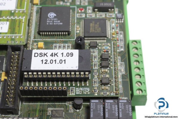 MPK400-lcd-display-and-keyboard-(used)-6