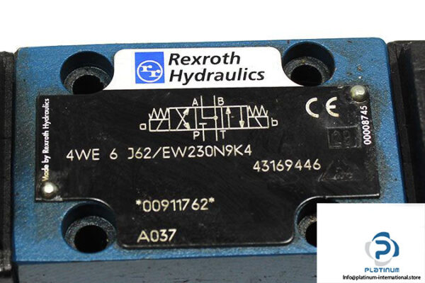 rexroth-r900911762-solenoid-operated-directional-valve-coil-wz45-4-l-2