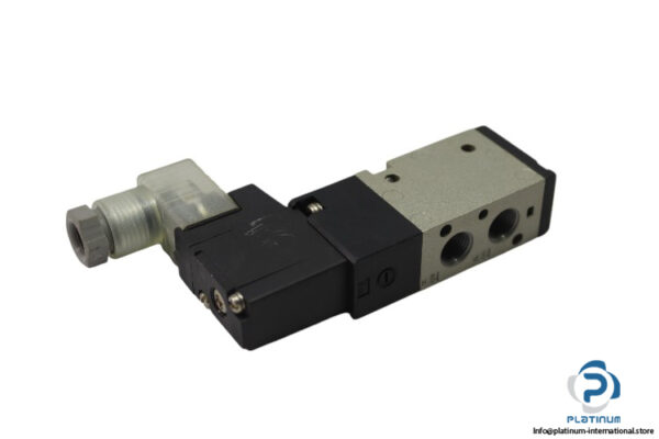 smc-EVZ512M-5DZ-01F-single-solenoid-valve-(New)-1