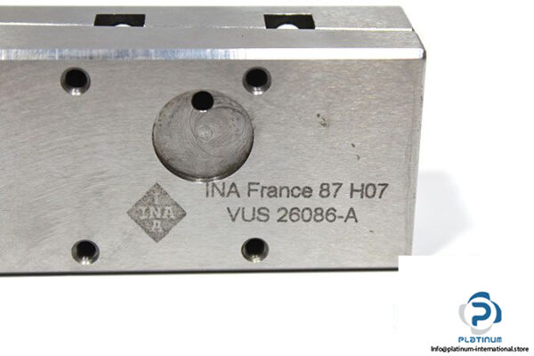 ina-vus26086-a-adjusting-gibs-2