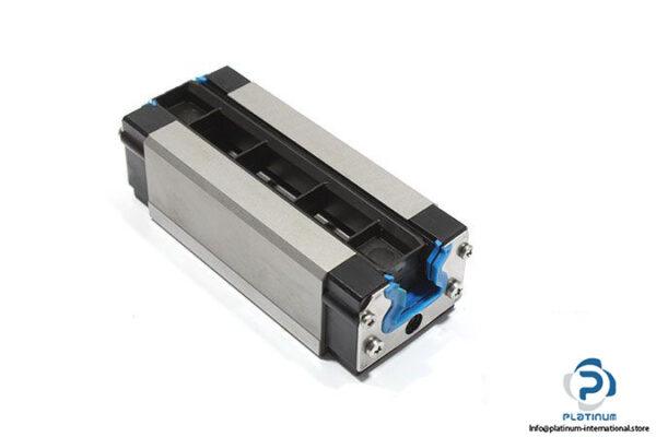rexroth-R182423116-roller-runner-block-SLH-1