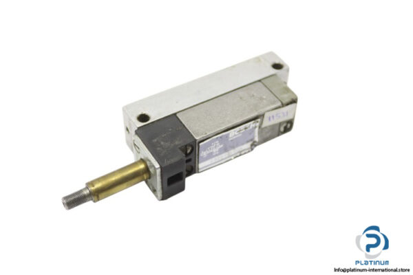 bosch-0820021006-single-solenoid-valve-(Used)