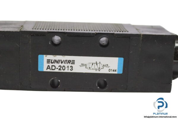 Univer-AD-2013-pneumatic-valve(new)-2