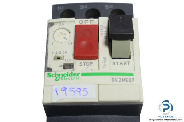 schneider-GV2ME07-motor-circuit-breaker-(used)-1