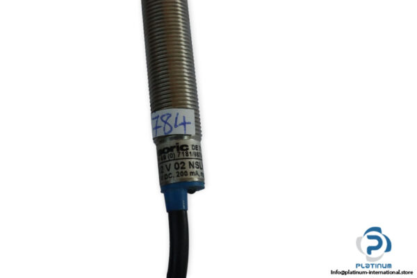 di-soric-DC-12-V-02-NSLK-inductive-proximity-sensor-(used)-4