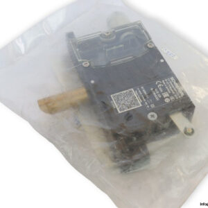 schmersal-AV-21RE4X30U-door-locking-device-(new)