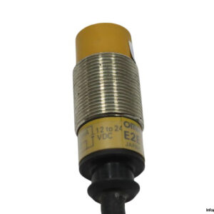 omron-E2E-X10MF1-G-cylindrical-proximity-sensor-(used)-3