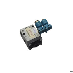 univer-AF-2600-air-pilot-valve-(used)-1