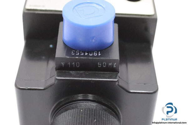 diplomatic-D4D-S1_60-solenoid-operated-directional-control-valve-(new)-1