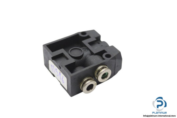 pneumax-104.32.6.25.LA-mechanical-valve-(used)