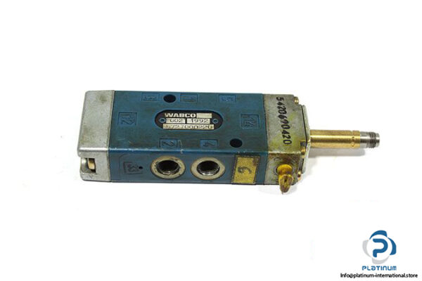 wabco-5727000220-single-solenoid-valve-2