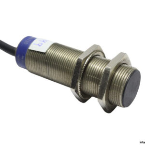 telemecanique-XS1M18MA230-inductive-proximity-switch-used-1