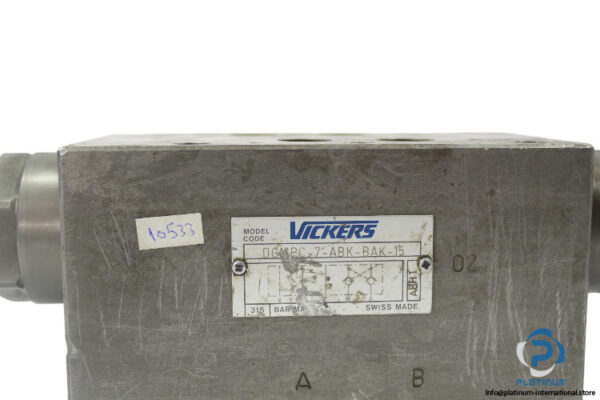 Vicker-DGMPC-7-ABK-BAK-15-pilot-operated-check-valve(used)-1