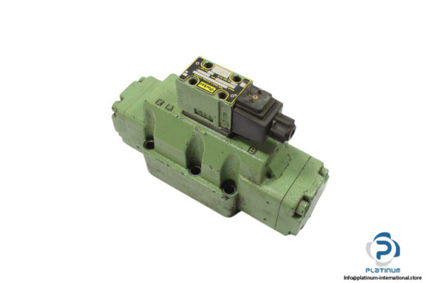 Parker-D81VW-20-B-1-N-Y-P-70-directional-control-valve(used)