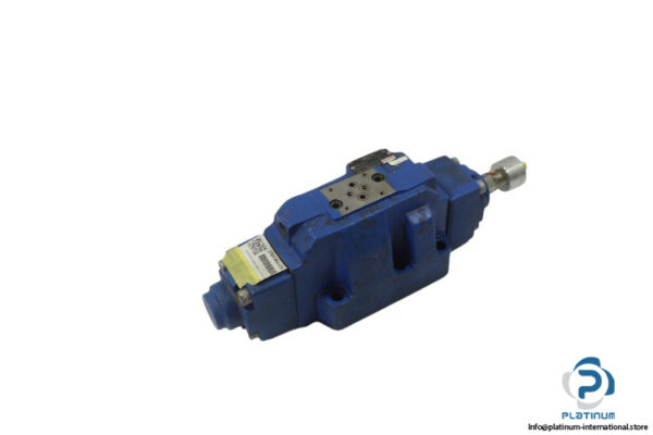 Rexroth-R900948007-solenoid-operated-directional-valve(used)