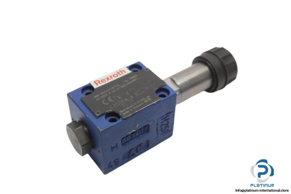 Rexroth-R900218734-directional-control-valve-without-coil(used)