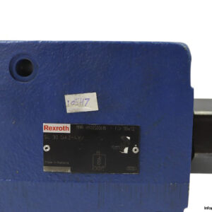 Rexroth-R900500618-flow-control-valve(used)-1