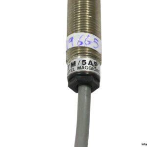 E-A1-TM_5-AP-inductive-sensor-(used)-2