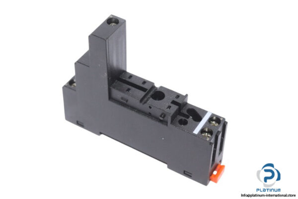 schneider-RSZE1S35M-socket-(new)