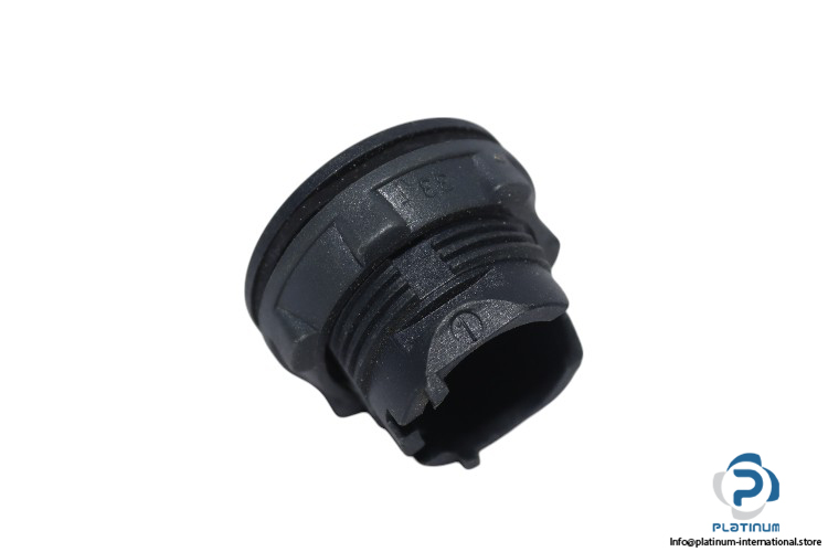 schneider-ZB5-SZ3-blanking-plug-(new)-1