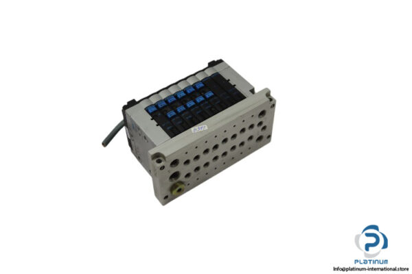 festo-18210-18265-valve-manifold-(used)-1