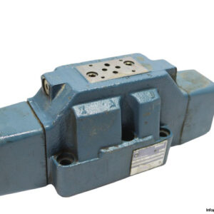 bosch-0-810-010-932-directional-control-valve-(used)