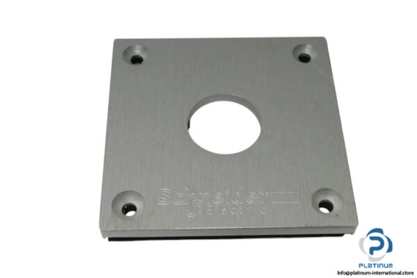 schneider-XAP-E301-drilled-front-plate-new-1