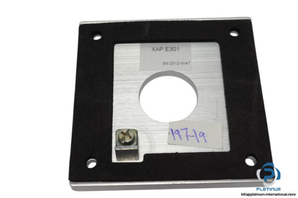 schneider-XAP-E301-drilled-front-plate-new-2