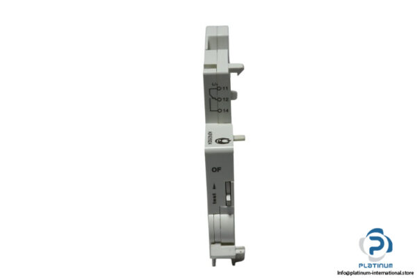 schneider-A9N26924-auxiliary-contact-new-2