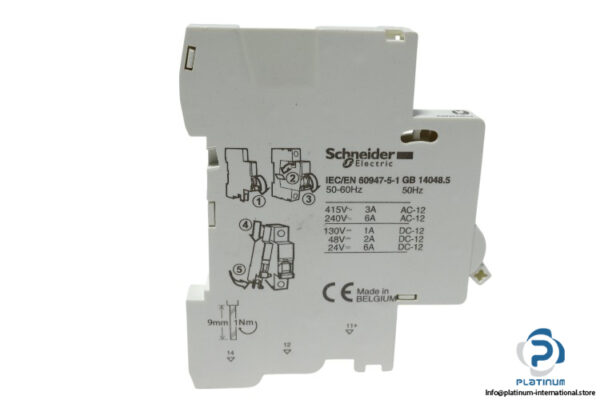 schneider-A9N26924-auxiliary-contact-new-3