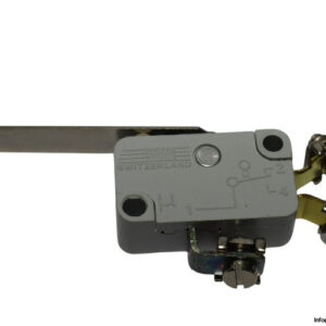 saia-XGB7W-J26-miniature-snap-action-microswitche-new-3