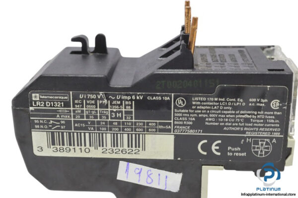 telemecanique-LR2-D1321-thermal-overload-relay-used-2