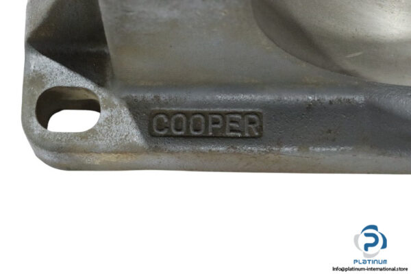 cooper-P30C-plummer-block-housing-unit-used-1