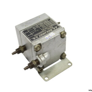 j.c.eckardt-6-956-111-delay-relay(used)-1