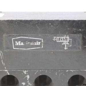 Martonair-M-1704-B-2-air-pilot-valve(used)-2