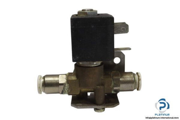 Burkert-E211247-solenoid-valve(used)-1