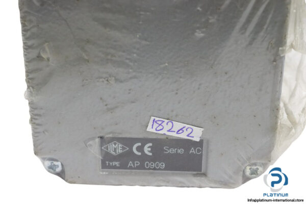 ilme-AP-0909-box-for-control-device(new)-1