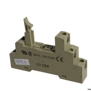 omron-03-Z3EW-relay-socket-(used)