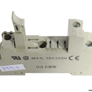 omron-03-Z3EW-relay-socket-(used)-1