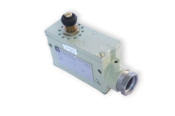 veb-0.1000-08-limit-switch-(used)