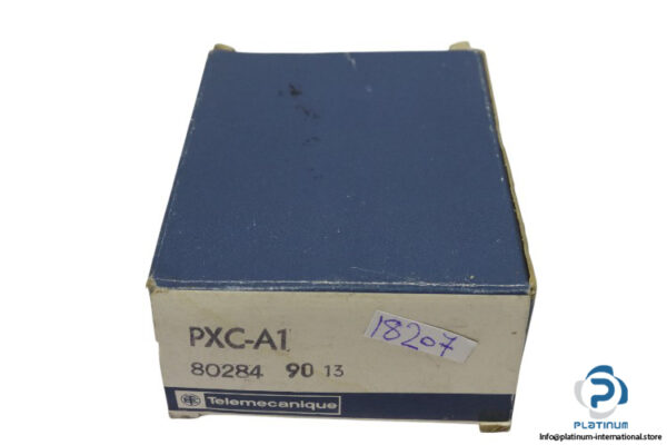 telemecanique-PXC-A1-tap-off-unit-(new)-1