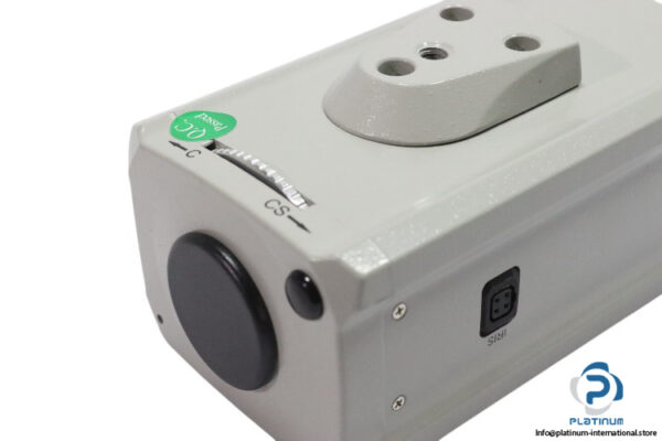 interlogix-UVC-6120-1-P2-camera-(new)-2