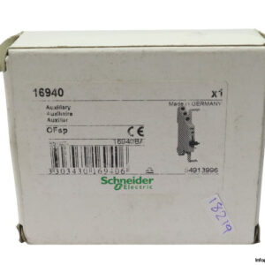schneider-electric-16940-auxiliary-contact-block-(used)-1