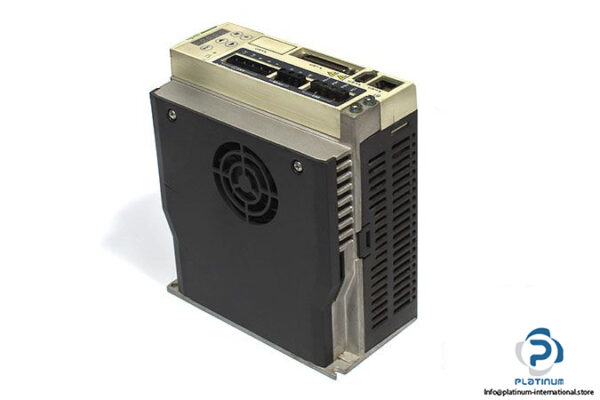 schneider-LXM23DU07M3X-motion-servo-drive