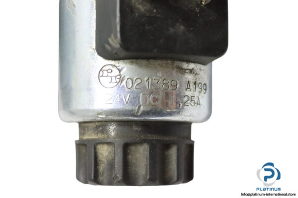 rexroth-R9989536-2-way-flow-control-valve-(used)-2