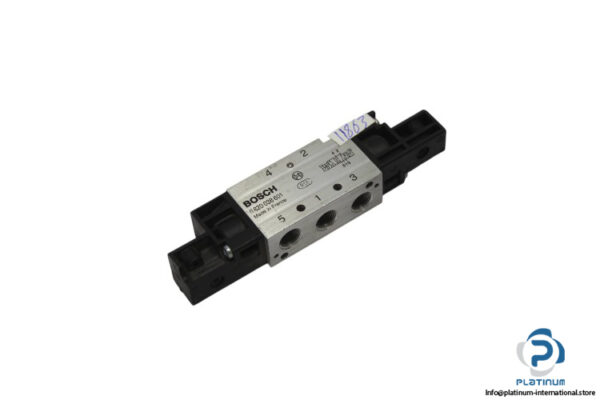 bosch-0-820-038-601-double-solenoid-valve-(used)