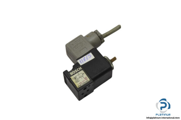 bosch-0-820-019-501-single-solenoid-valve-(used)