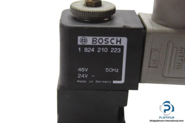 bosch-0-820-019-501-single-solenoid-valve-(used)-2