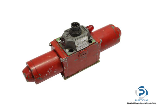 rexroth-4-WE-10-Q-4.1_G-24-ND71-directional-control-valve-(used)