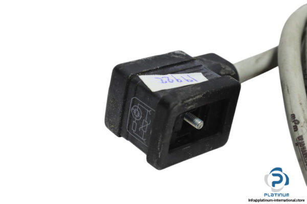 mpm-brad-harrison-I14-3-cable-connector-used-1